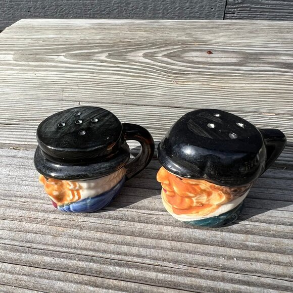 Vintage Toby Mug Style Salt & Pepper Shakers Japan Cork Stoppers - Picture 2 of 8